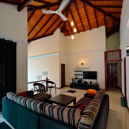 Bigcity Villa - Airport Transit Hotel Katunayaka Esterno foto