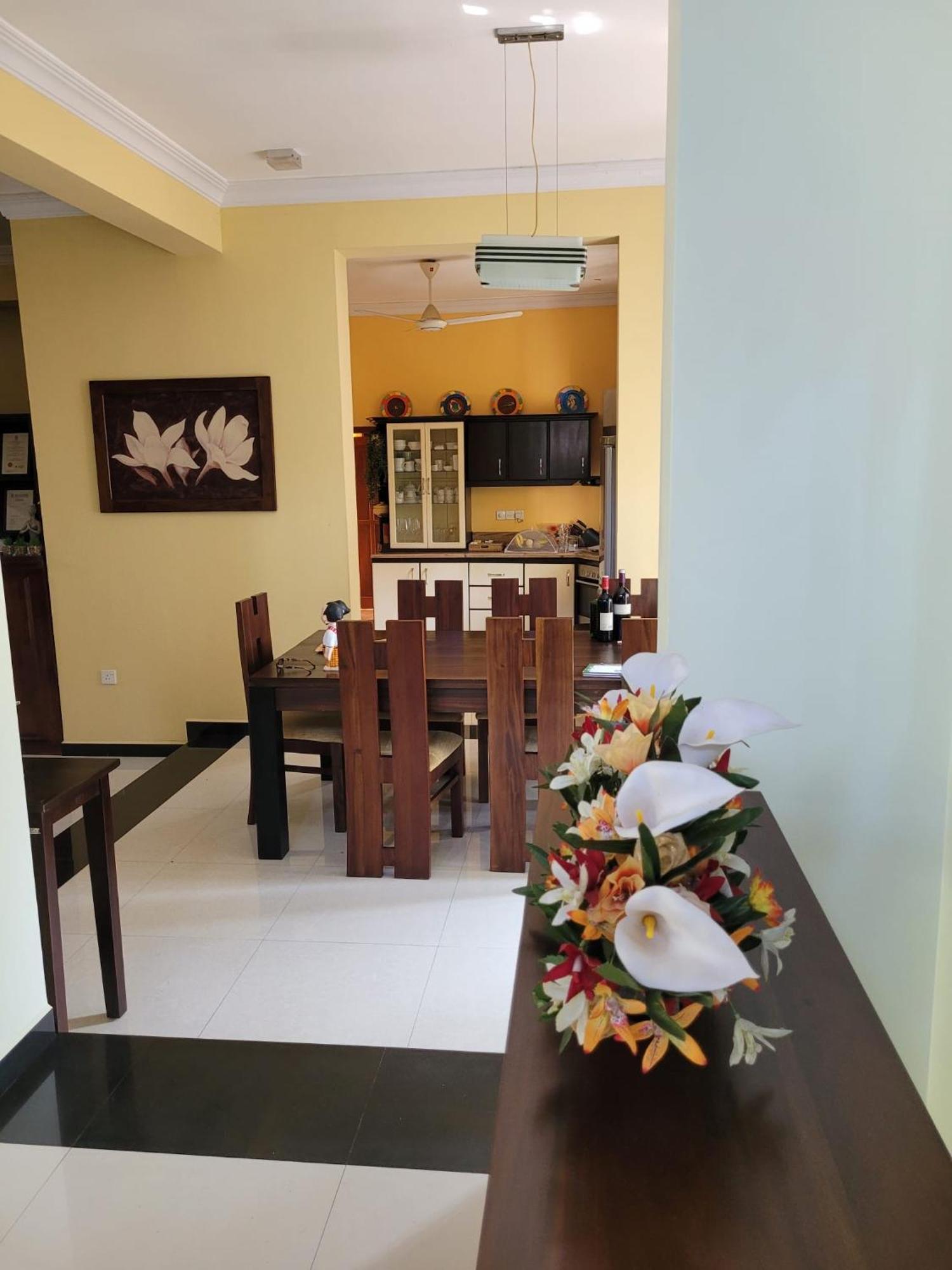 Bigcity Villa - Airport Transit Hotel Katunayaka Esterno foto